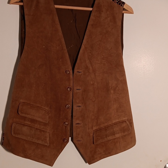 Vintage GUCCI Brown Suede Vest size 52 - Picture 7 of 11